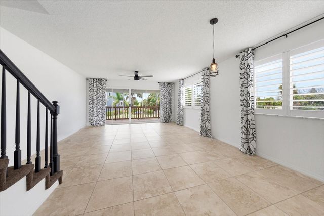 901 HARBOUR HOUSE DRIVE, Indian Rocks Beach, FL 33785