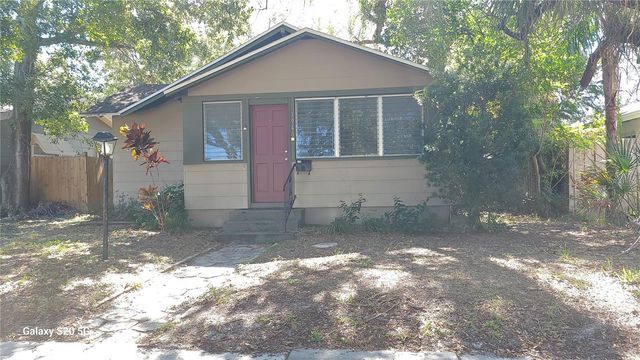 3940 BURLINGTON AVENUE N, St Petersburg, FL 33713