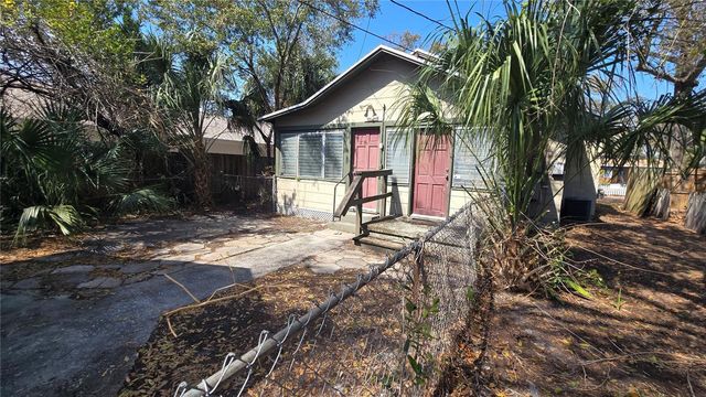 3940 BURLINGTON AVENUE N, St Petersburg, FL 33713