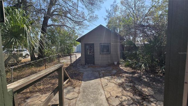 3940 BURLINGTON AVENUE N, St Petersburg, FL 33713