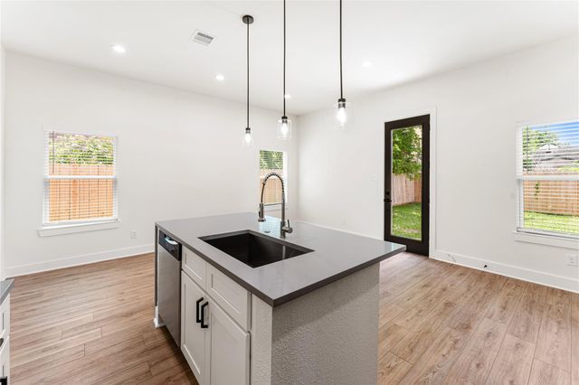 3620 Mt Pleasant Street A, Houston, TX 77021