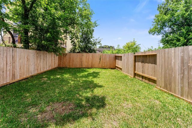 3620 Mt Pleasant Street A, Houston, TX 77021