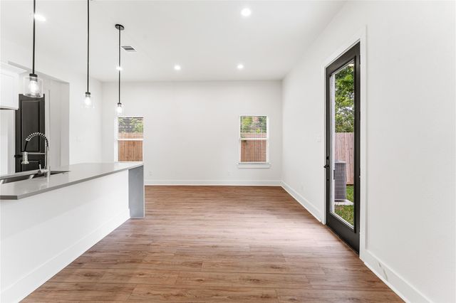 3620 Mt Pleasant Street A, Houston, TX 77021