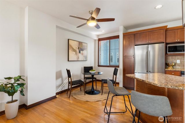 2400 W Boston Street, Seattle, WA 98199