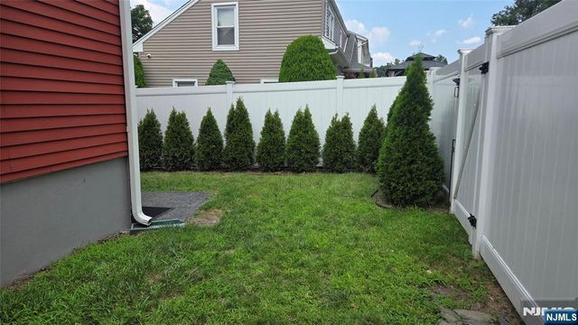 122 Westview Avenue, Paramus, NJ 07652