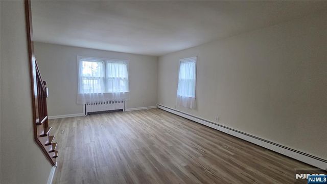 122 Westview Avenue, Paramus, NJ 07652