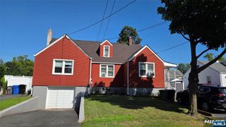 122 Westview Avenue, Paramus, NJ 07652