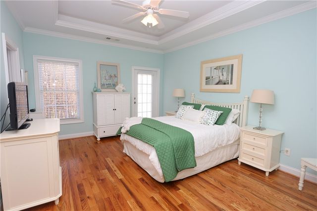 109 Martins Pointe Drive, Seneca, SC 29678