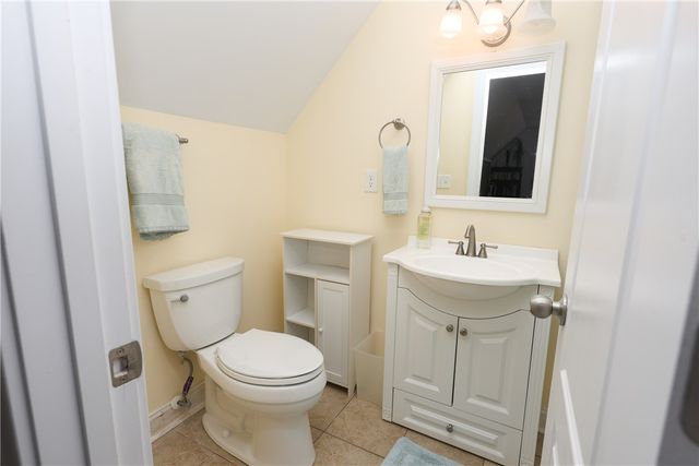 109 Martins Pointe Drive, Seneca, SC 29678