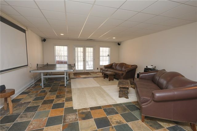 109 Martins Pointe Drive, Seneca, SC 29678