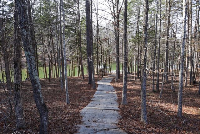 109 Martins Pointe Drive, Seneca, SC 29678