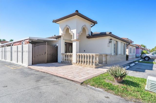 9326 NW 121st St 115, Hialeah Gardens, FL 33018