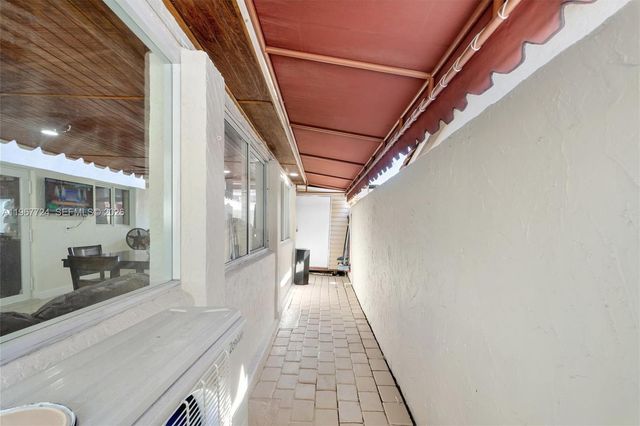 9326 NW 121st St 115, Hialeah Gardens, FL 33018