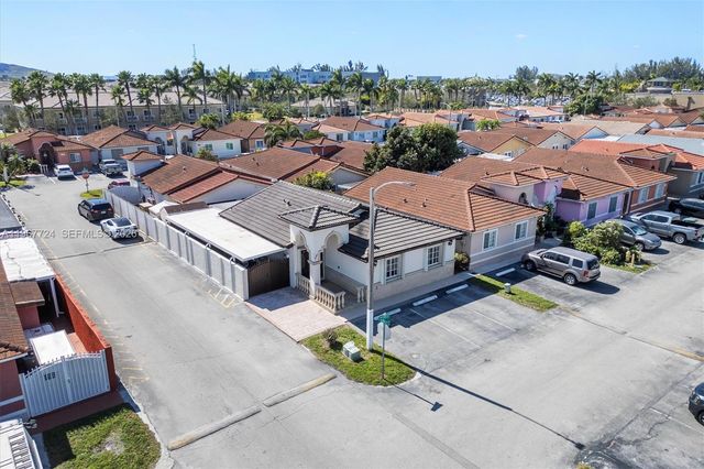 9326 NW 121st St 115, Hialeah Gardens, FL 33018