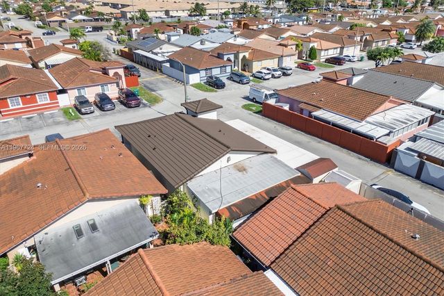 9326 NW 121st St 115, Hialeah Gardens, FL 33018