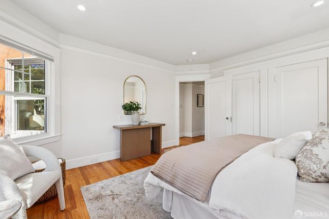 301 Montecito Avenue, San Francisco, CA 94112