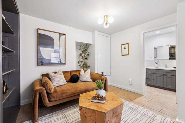 301 Montecito Avenue, San Francisco, CA 94112