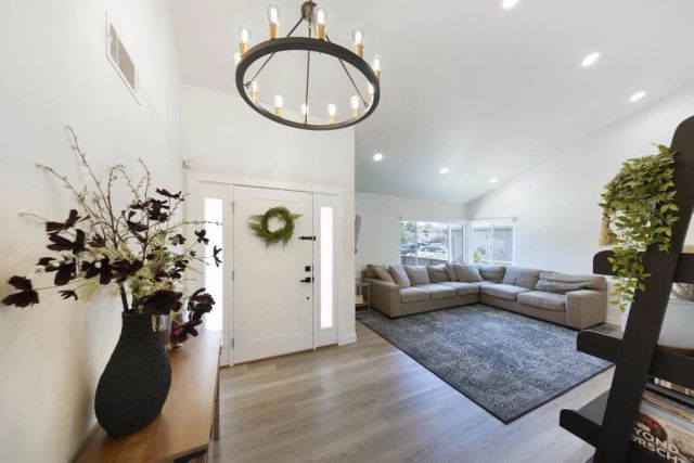 3577 Winslow Rd, Oceanside, CA 92056