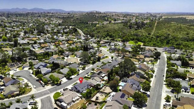 3577 Winslow Rd, Oceanside, CA 92056