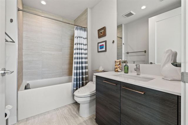 301 1ST STREET S 2006, St Petersburg, FL 33701