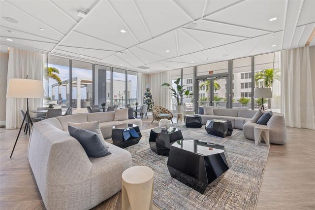 301 1ST STREET S 2006, St Petersburg, FL 33701