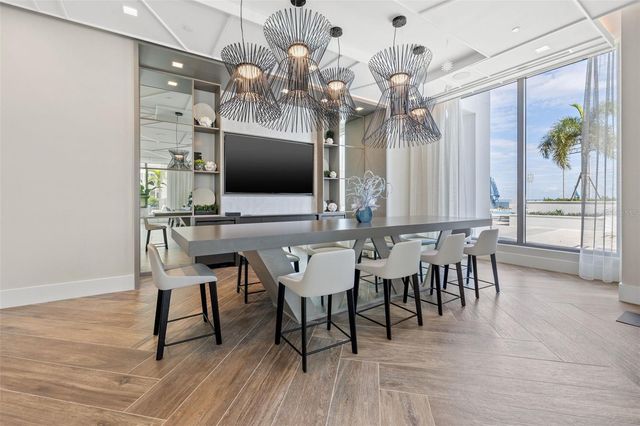 301 1ST STREET S 2006, St Petersburg, FL 33701