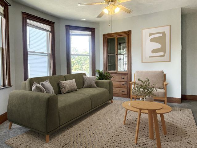 19 Sturgis St, Woburn, MA 01801