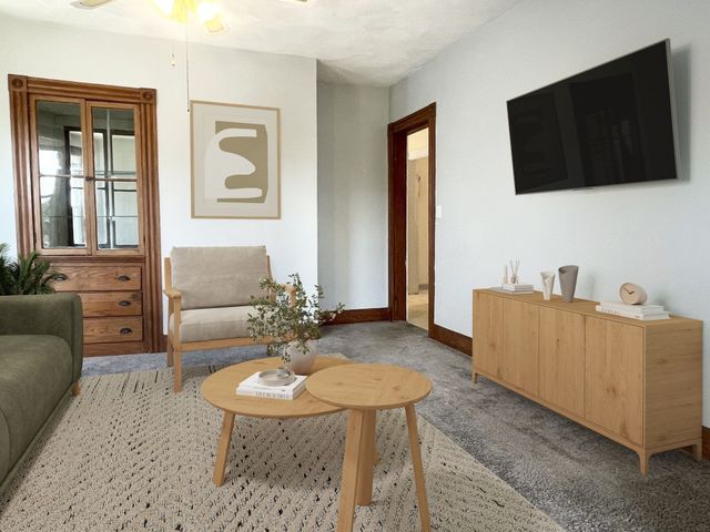 19 Sturgis St, Woburn, MA 01801