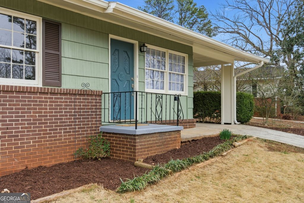 801 Verona Drive, Clarkston, GA 30021