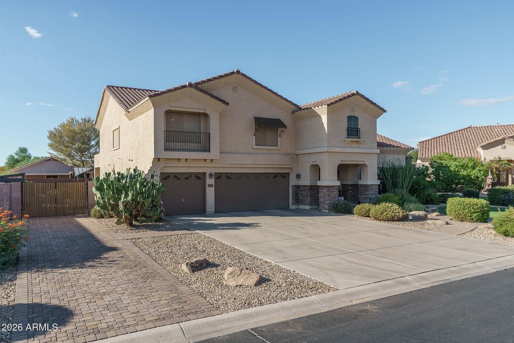 15308 W DESERT MIRAGE Drive, Surprise, AZ 85379 — photo 2