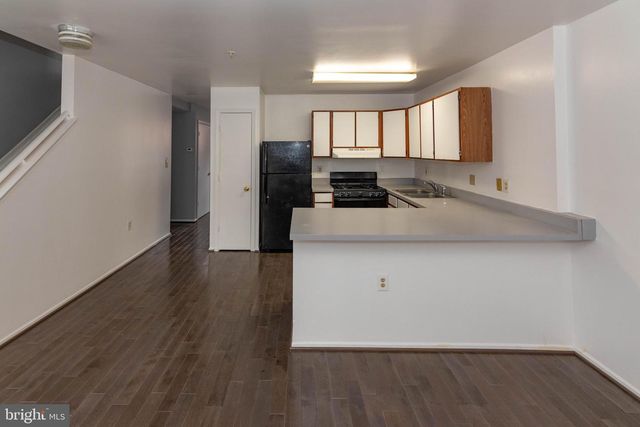 1009 HILLMAN ST, Baltimore, MD 21202