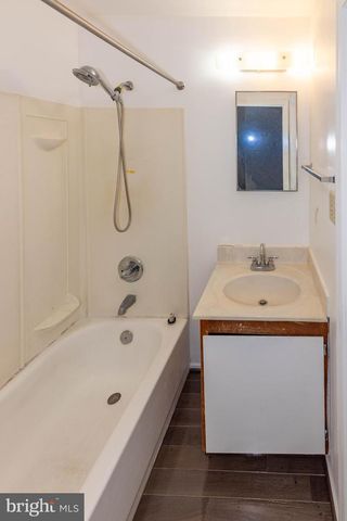 1009 HILLMAN ST, Baltimore, MD 21202