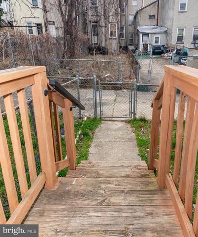 1009 HILLMAN ST, Baltimore, MD 21202