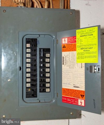 1009 HILLMAN ST, Baltimore, MD 21202