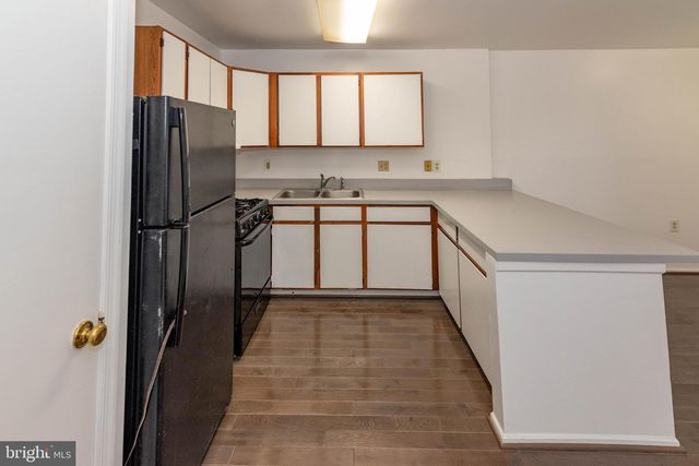 1009 HILLMAN ST, Baltimore, MD 21202