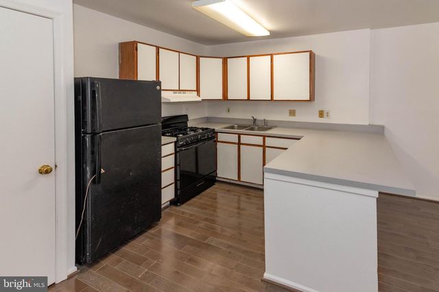 1009 HILLMAN ST, Baltimore, MD 21202