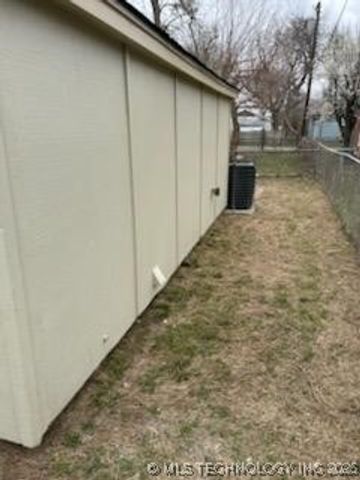 8 N 49th West Avenue, Tulsa, OK 74127