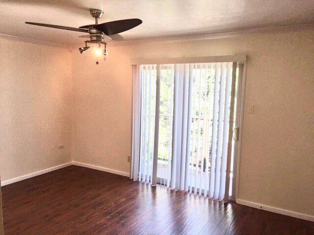 3812 WAshburn Avenue F, Fort Worth, TX 76107