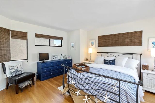 536 The Strand, Hermosa Beach, CA 90254