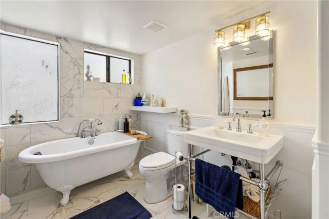 536 The Strand, Hermosa Beach, CA 90254