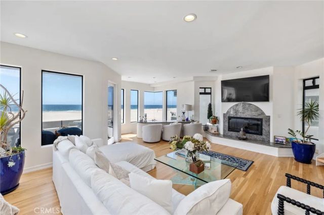 536 The Strand, Hermosa Beach, CA 90254