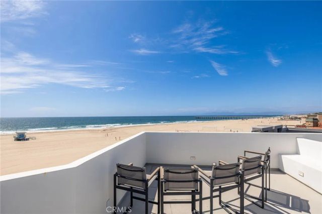 536 The Strand, Hermosa Beach, CA 90254