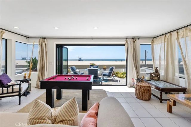 536 The Strand, Hermosa Beach, CA 90254