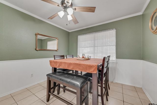 377 Nichols Dr, Canton, TX 75103