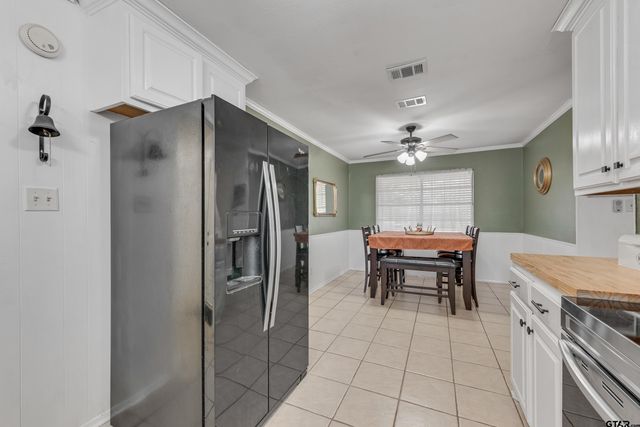 377 Nichols Dr, Canton, TX 75103