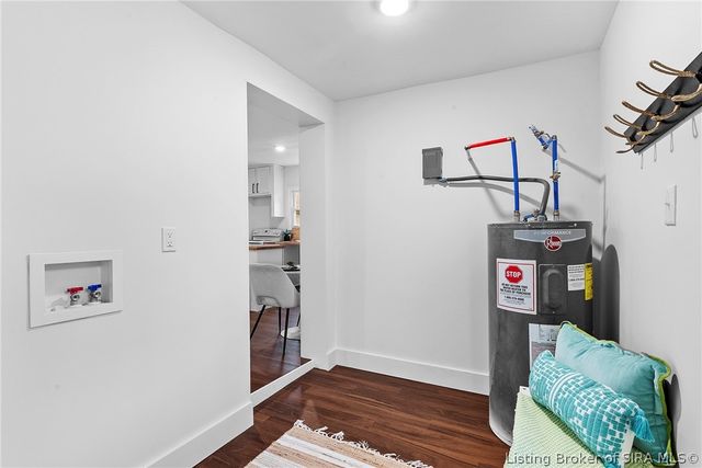 1009 W Harrison Avenue, Clarksville, IN 47129
