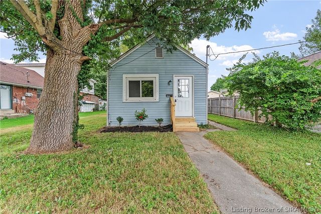 1009 W Harrison Avenue, Clarksville, IN 47129