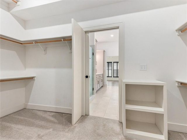 8806 NE 81st Terrace, Kansas City, MO 64158