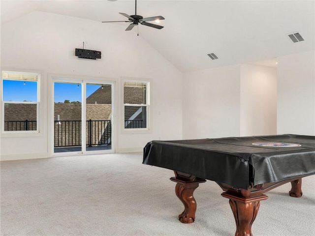 8806 NE 81st Terrace, Kansas City, MO 64158