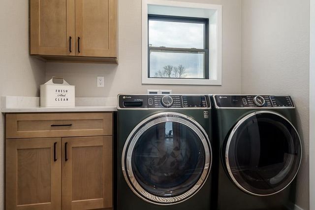 139 E Evergreen Lane, Milton, WI 53525